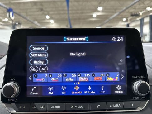 Used 2022 Nissan Altima 2.5 SR image 12