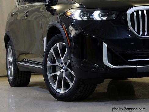 New 2026 BMW X5 xDrive40i w/ Climate Comfort Package image 4