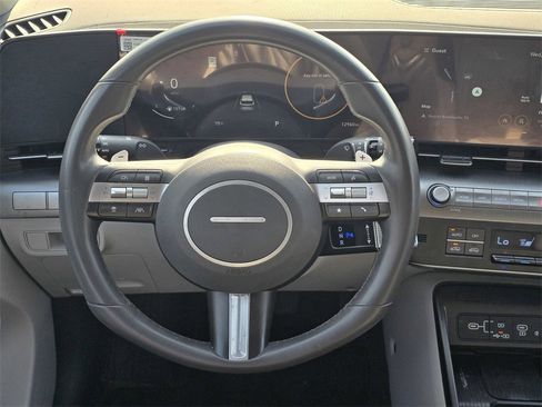 Used 2024 Hyundai Kona SEL w/ Convenience Package image 15