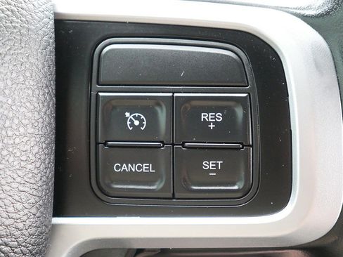 Used 2021 RAM 2500 Big Horn w/ Level 1 Equipment Group AWD/4WD image 30