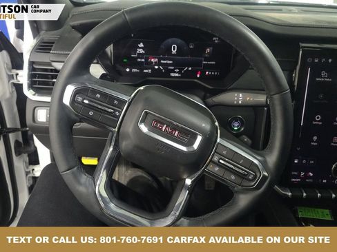 Used 2024 GMC Acadia Elevation image 6