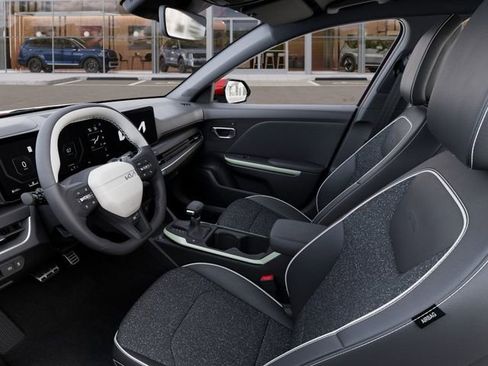 New 2025 Kia K4 EX FWD image 18