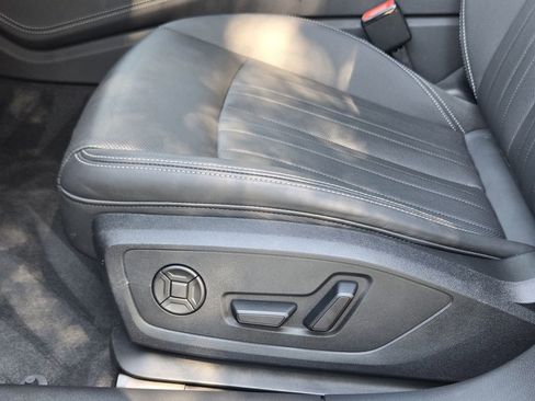 Certified 2025 Audi A6 Premium Plus w/ Premium Plus Package image 30