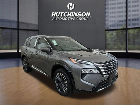 Used 2026 Nissan Rogue Platinum w/ Platinum Premium Package AWD/4WD image 1