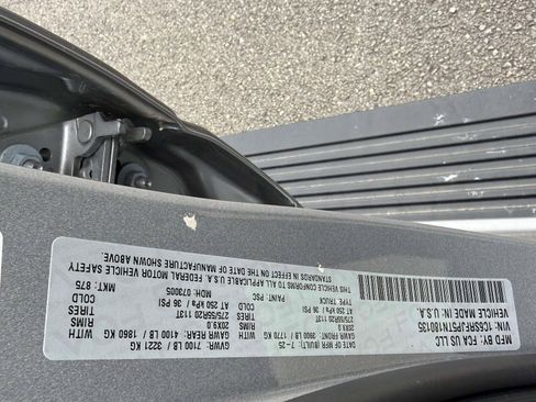 Used 2026 RAM 1500 Laramie image 9