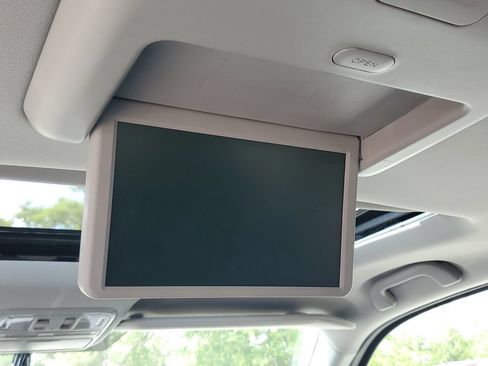 Used 2014 Honda Pilot Touring image 18