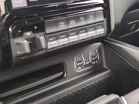 Used 2024 RAM 2500 Rebel w/ Towing Technology Group image 18