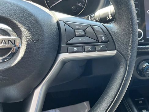 Used 2021 Nissan Kicks SV FWD image 22