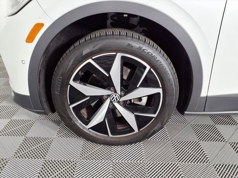 Used 2023 Volkswagen ID.4 Pro S image 7