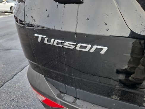 Used 2022 Hyundai Tucson Limited image 11