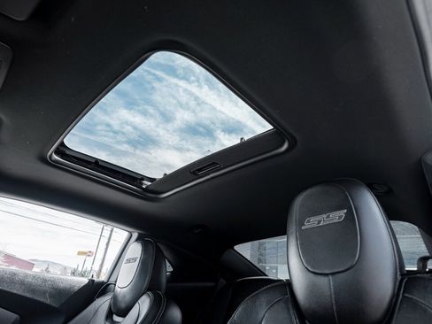 Used 2015 Chevrolet Camaro SS w/ RS Package RWD image 17