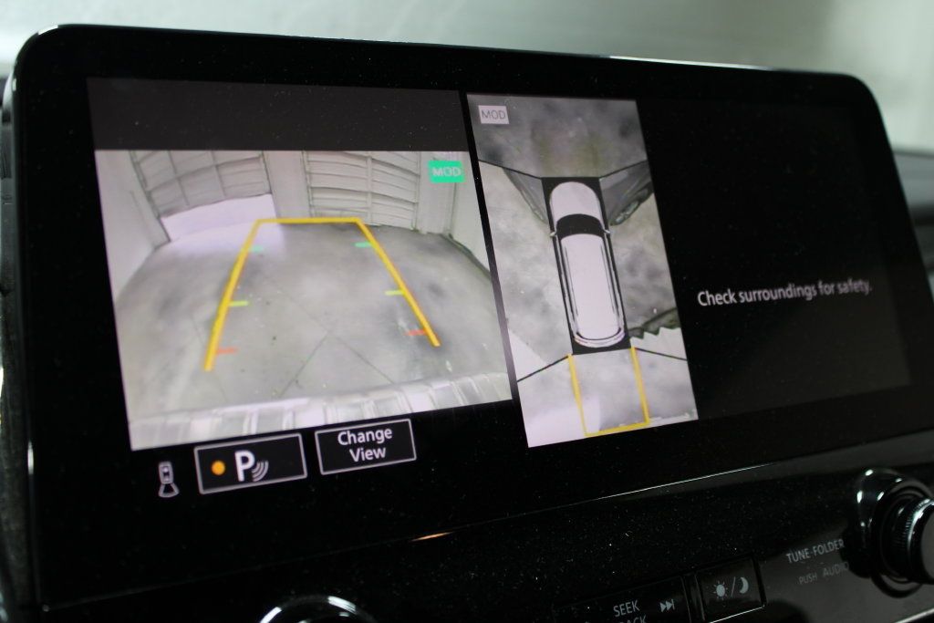 Used 2022 INFINITI QX80 Luxe w/ Cargo Package RWD image 30