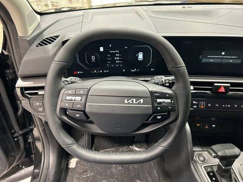 New 2026 Kia Sportage SX image 13