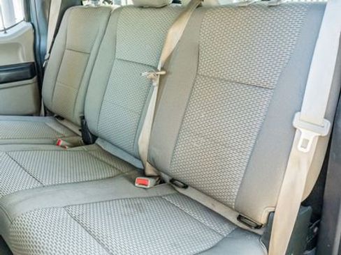 Used 2015 Ford F150 XLT w/ Equipment Group 302A Luxury image 34