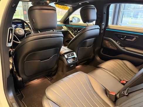 Used 2022 Mercedes-Benz S 500 4MATIC image 15