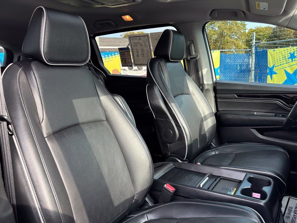 Used 2024 Honda Odyssey Elite image 18