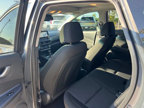 Used 2023 Hyundai Kona SEL w/ Convenience Package FWD image 15