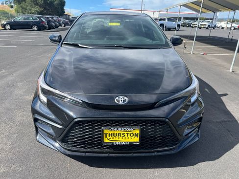Used 2024 Toyota Corolla SE w/ SE Premium Package FWD image 4