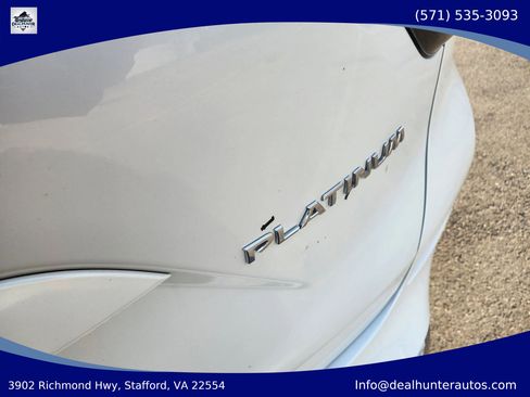 Used 2015 Nissan Murano Platinum w/ Platinum Technology Package FWD image 13