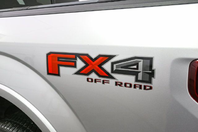 Used 2019 Ford F150 Lariat w/ Equipment Group 502A Luxury AWD/4WD image 8