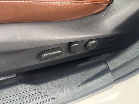 Certified 2022 Subaru Outback Touring image 21