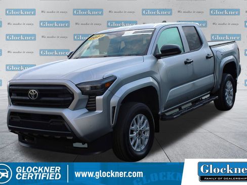 Used 2024 Toyota Tacoma SR image 1