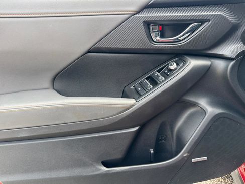 Used 2024 Subaru Crosstrek 2.5i Limited image 23