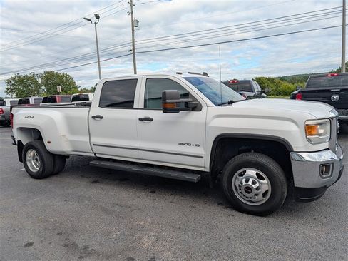 Used 2015 GMC Sierra 3500 4x4 Crew Cab w/ Sierra Convenience Package image 9