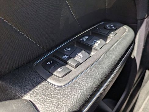 Used 2023 Dodge Charger SXT RWD image 23