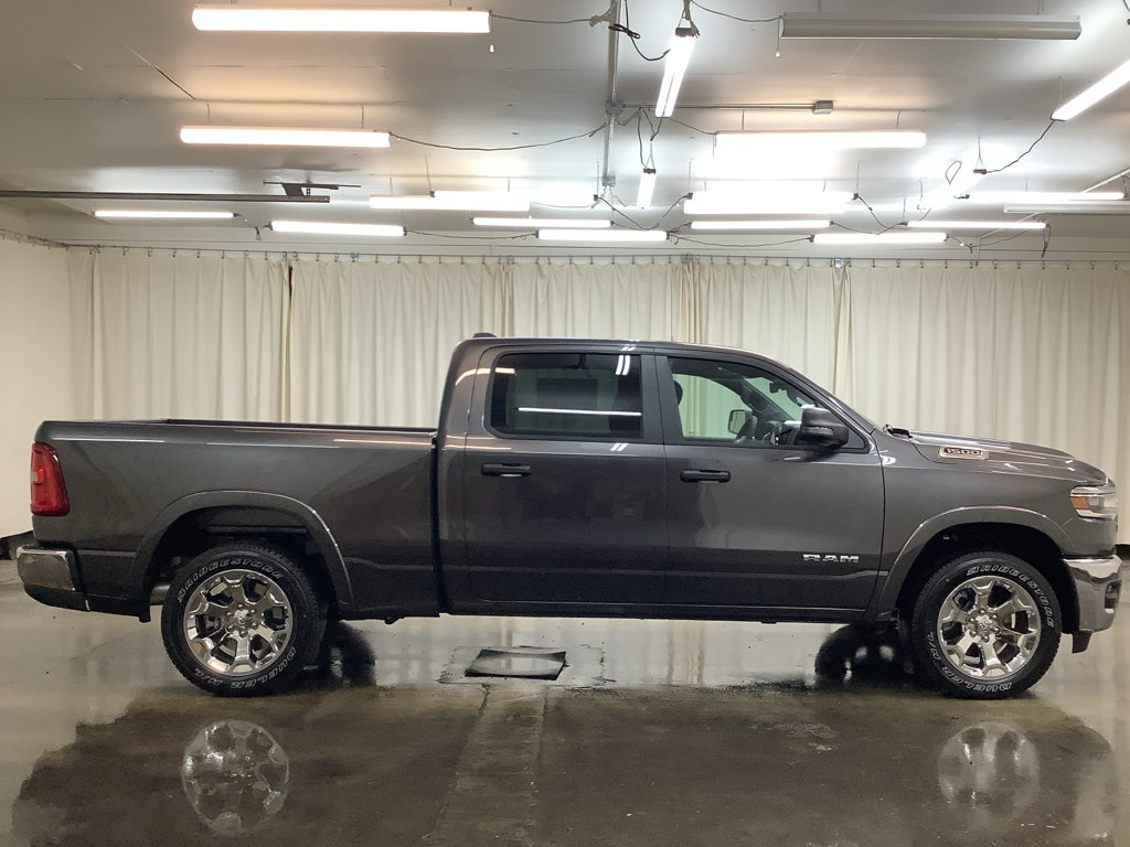 New 2026 RAM 1500 Big Horn AWD/4WD image 4
