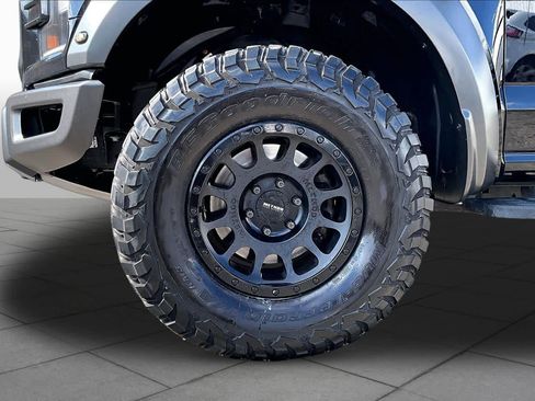 Used 2020 Ford F150 Raptor w/ Equipment Group 802A Luxury AWD/4WD image 11