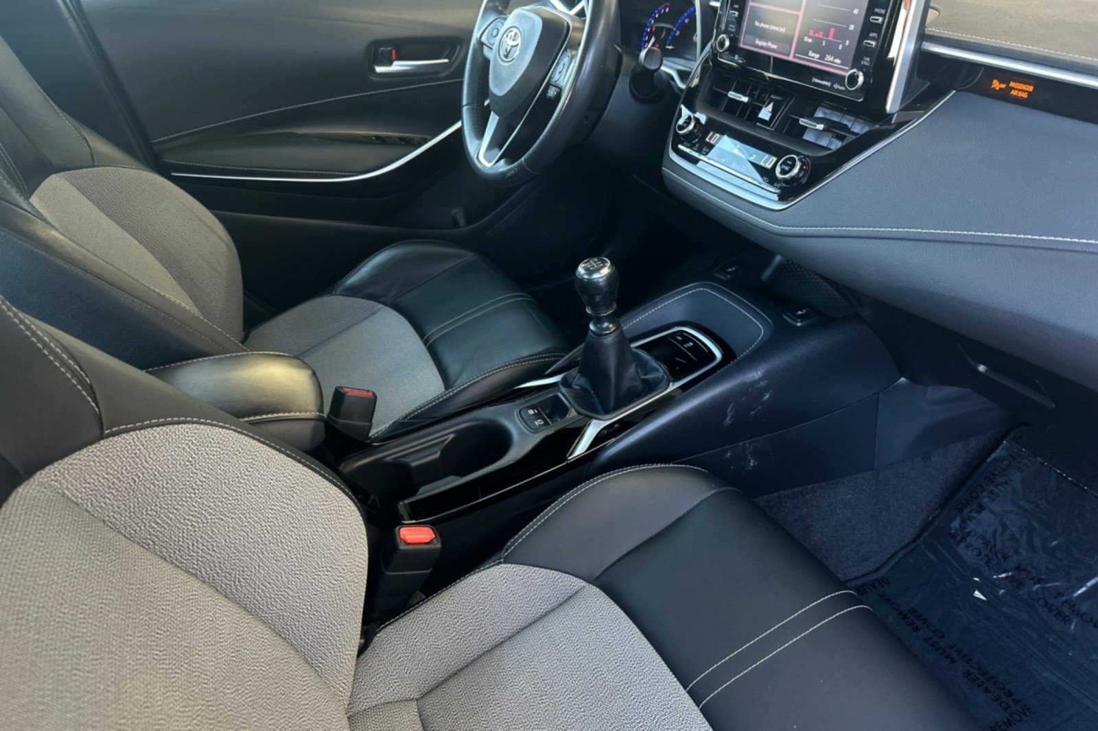 Certified 2020 Toyota Corolla XSE FWD image 15