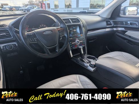 Used 2017 Ford Explorer Platinum image 20