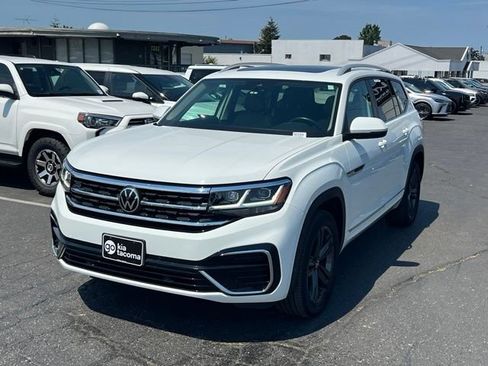 Used 2022 Volkswagen Atlas SEL R-Line AWD/4WD image 3