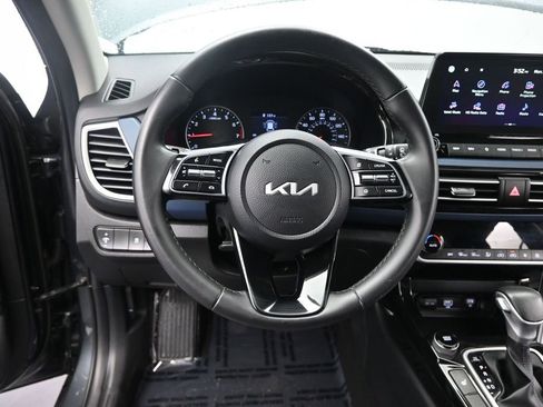 Certified 2023 Kia Seltos Nightfall Edition AWD/4WD image 35