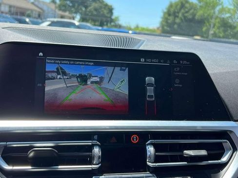 Used 2022 BMW 330i Sedan w/ Driving Assistance Package RWD image 34