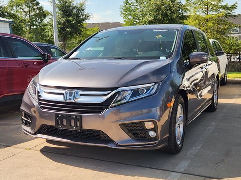 Certified 2019 Honda Odyssey EX image 1