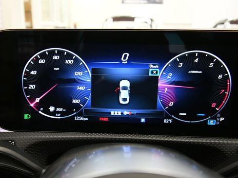 Used 2025 Mercedes-Benz CLA 250 4MATIC image 14