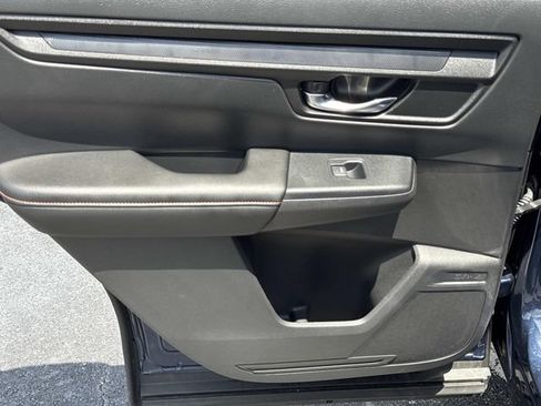 Certified 2025 Honda CR-V Sport image 12