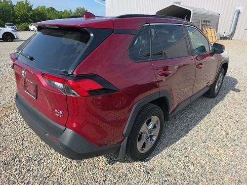 Used 2024 Toyota RAV4 XLE w/ Convenience Package AWD/4WD image 6