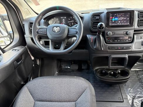 Used 2024 RAM ProMaster 2500 FWD image 17