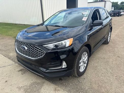 Used 2024 Ford Edge SEL w/ Convenience Package AWD/4WD image 5