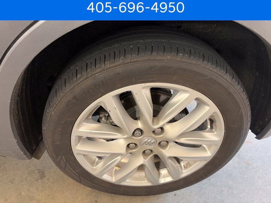 Used 2020 Buick Envision Premium w/ Driver Confidence Package AWD/4WD image 10