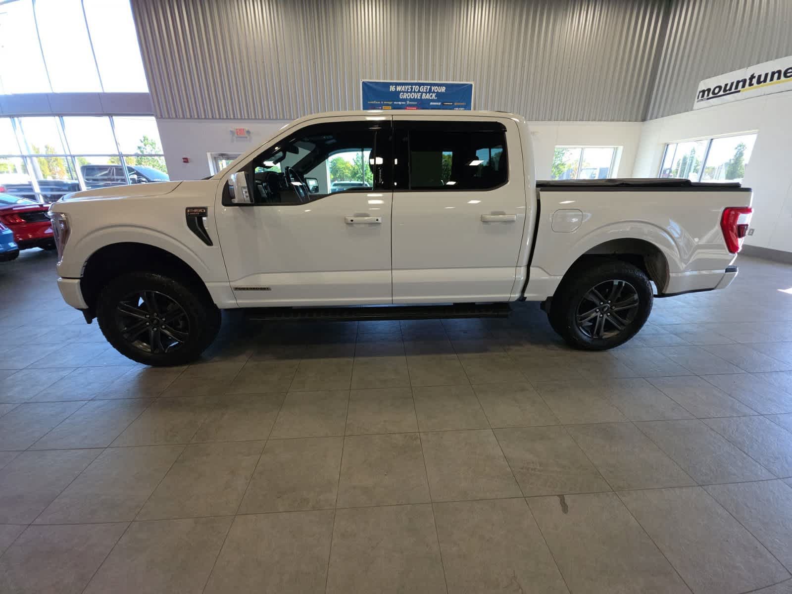 Used 2021 Ford F150 Lariat w/ Equipment Group 502A High AWD/4WD image 12