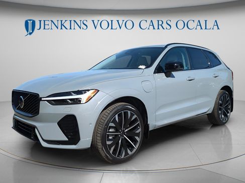New 2026 Volvo XC60 T8 Ultra w/ Protection Package Premier image 7