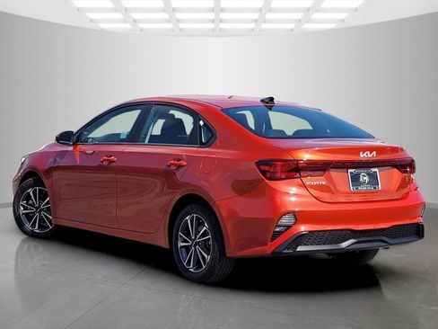 Used 2023 Kia Forte LXS image 6