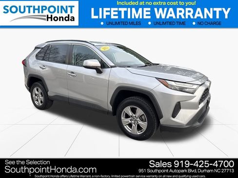 Used 2022 Toyota RAV4 XLE image 1