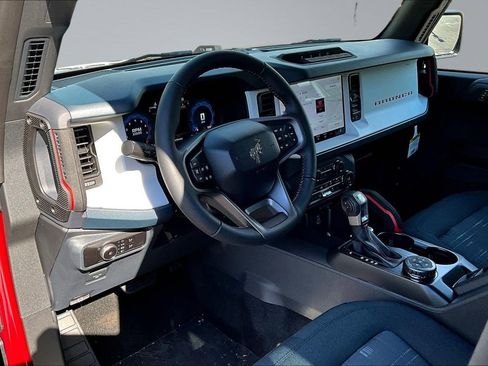 New 2026 Ford Bronco Heritage Edition AWD/4WD image 7