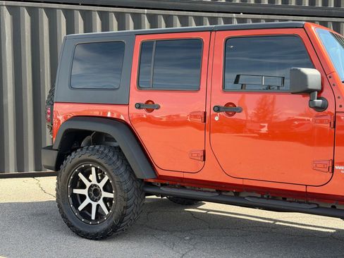 Used 2009 Jeep Wrangler Unlimited Rubicon w/ Trailer Tow Group image 5