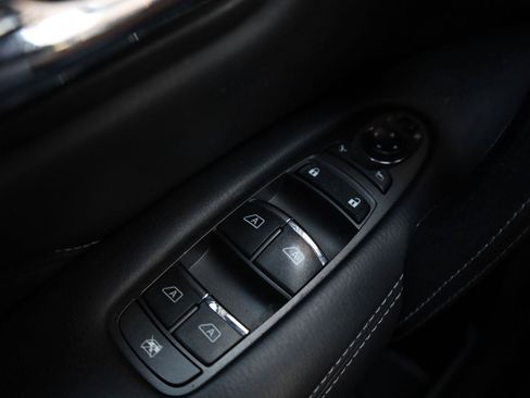 Used 2019 INFINITI QX80 Luxe w/ 22" Wheel Package AWD/4WD image 40